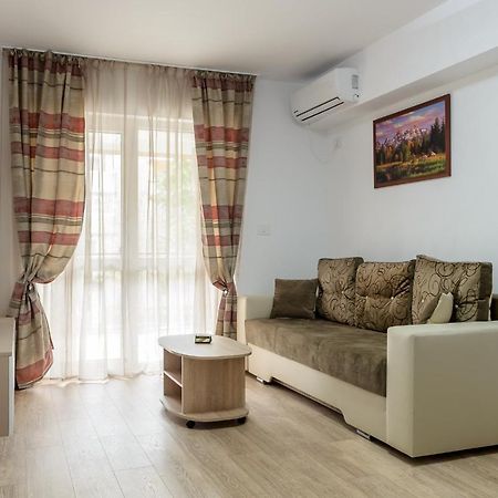 Luxury Apartments Newton By Glam Yaş Dış mekan fotoğraf
