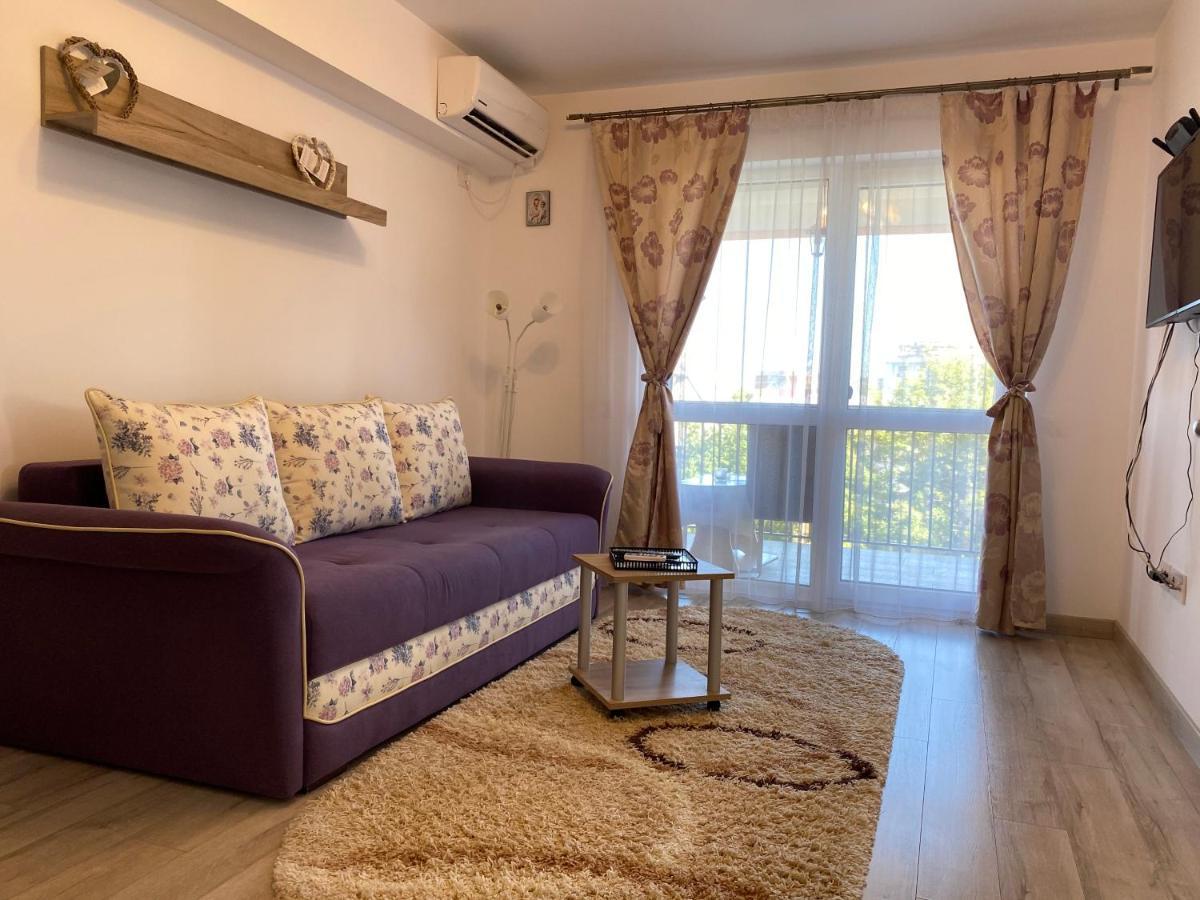 Luxury Apartments Newton By Glam Yaş Dış mekan fotoğraf